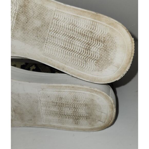 Mudd Size 8 Joanne Woman’s Mesh Sock Camouflage Pull-On Walking Shoes - Picture 8 of 13